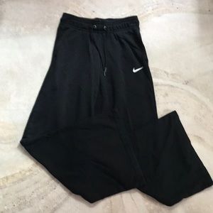 Nike Women’s S Black Sweatpants